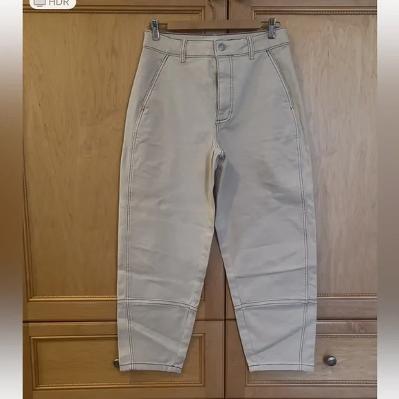 Everlane bone barrel utility pants w/black stitching. Size 6. Never worn. - Picture 1 of 3